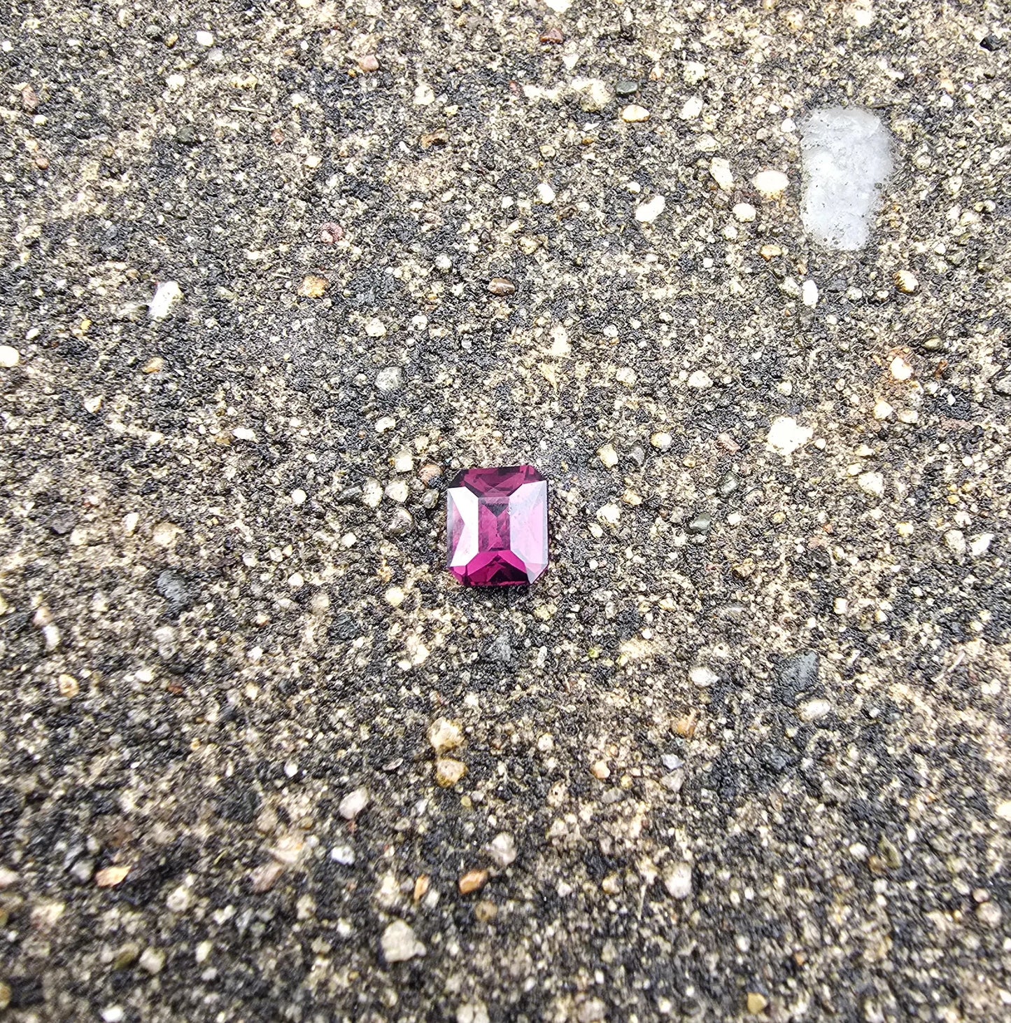 1.59Ct Purple Spinel | Octagon | Unheated Lustrous Stones