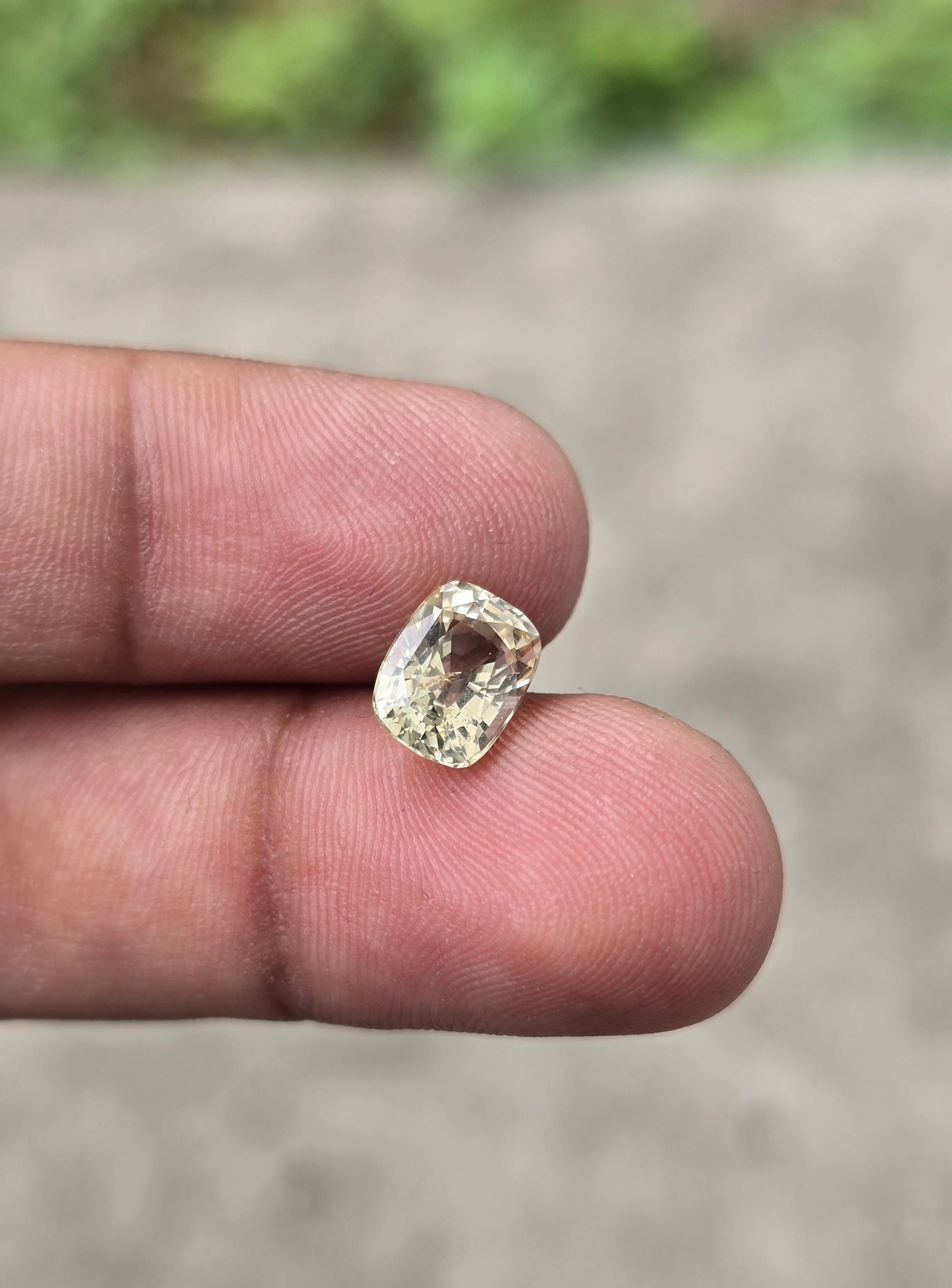 Natural yellow chrysoberyl 2.49ct unheated gemstone - side angle