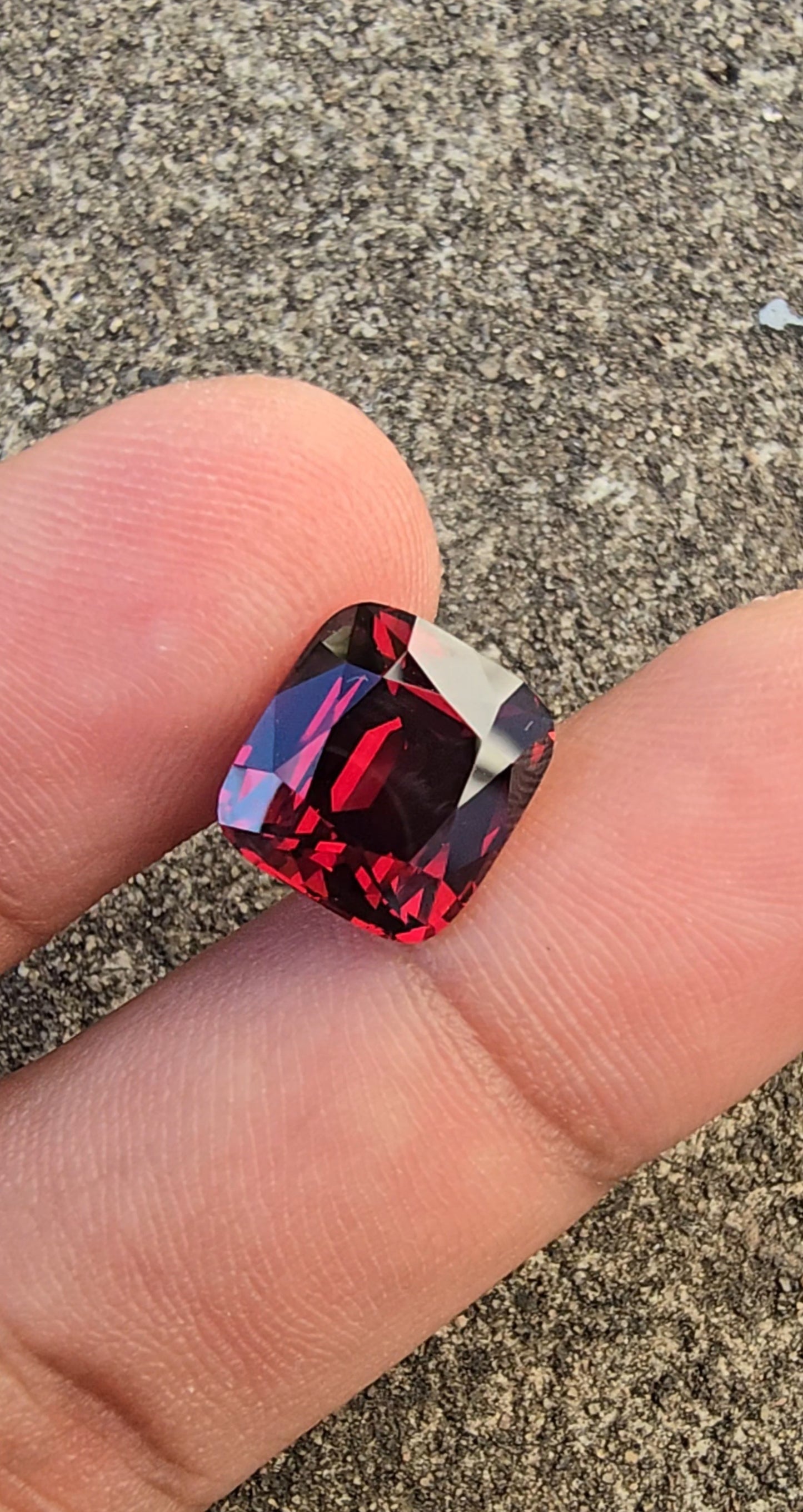7.49 Ct Natural Rhodolite Garnet | Cushion Cut | Unheated | Ceylon