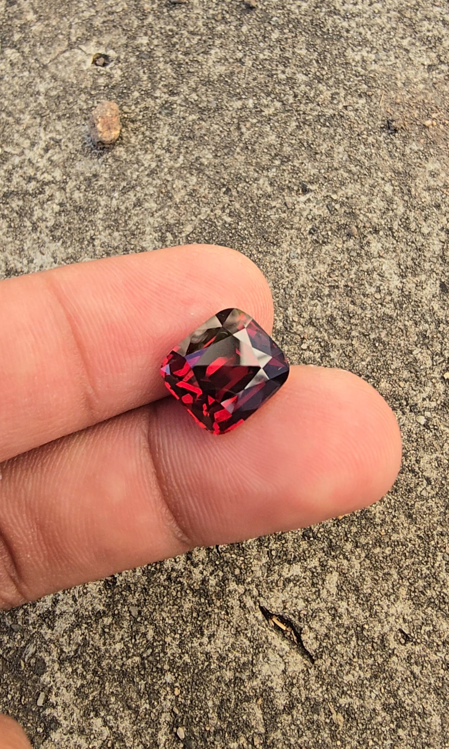 7.49 Ct Natural Rhodolite Garnet | Cushion Cut | Unheated | Ceylon