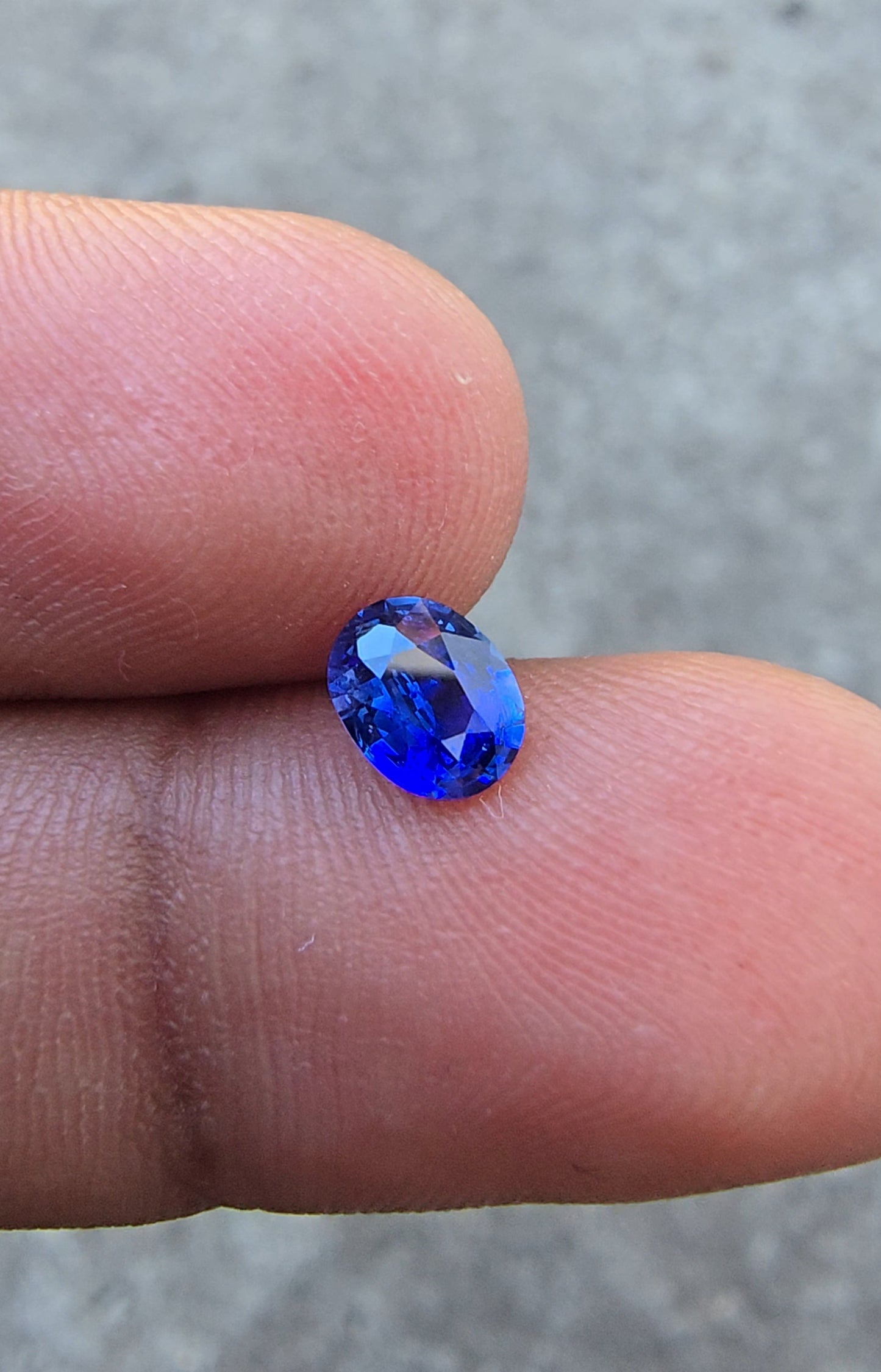 0.76Ct Natural Blue Sapphire | Oval | Heated
