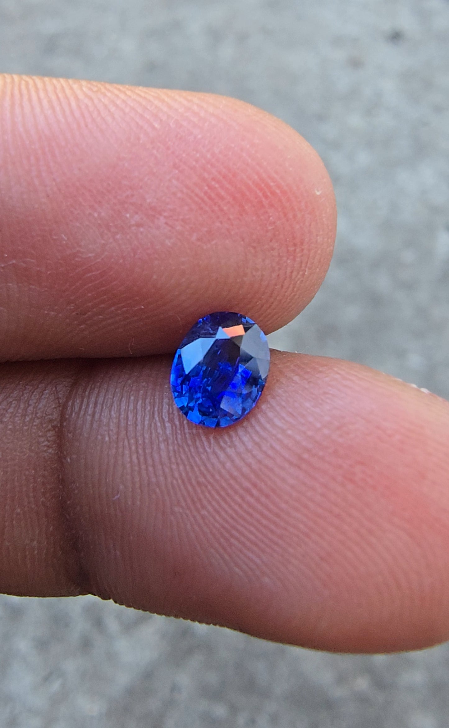 0.76Ct Natural Blue Sapphire | Oval | Heated