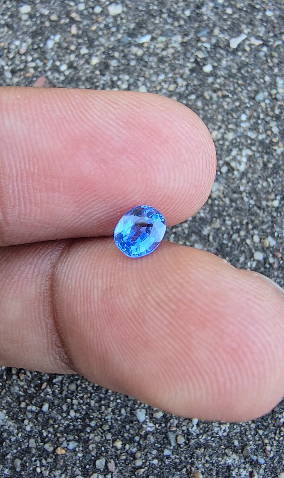 0.70ct Natural Blue Sapphire | Oval | Unheated