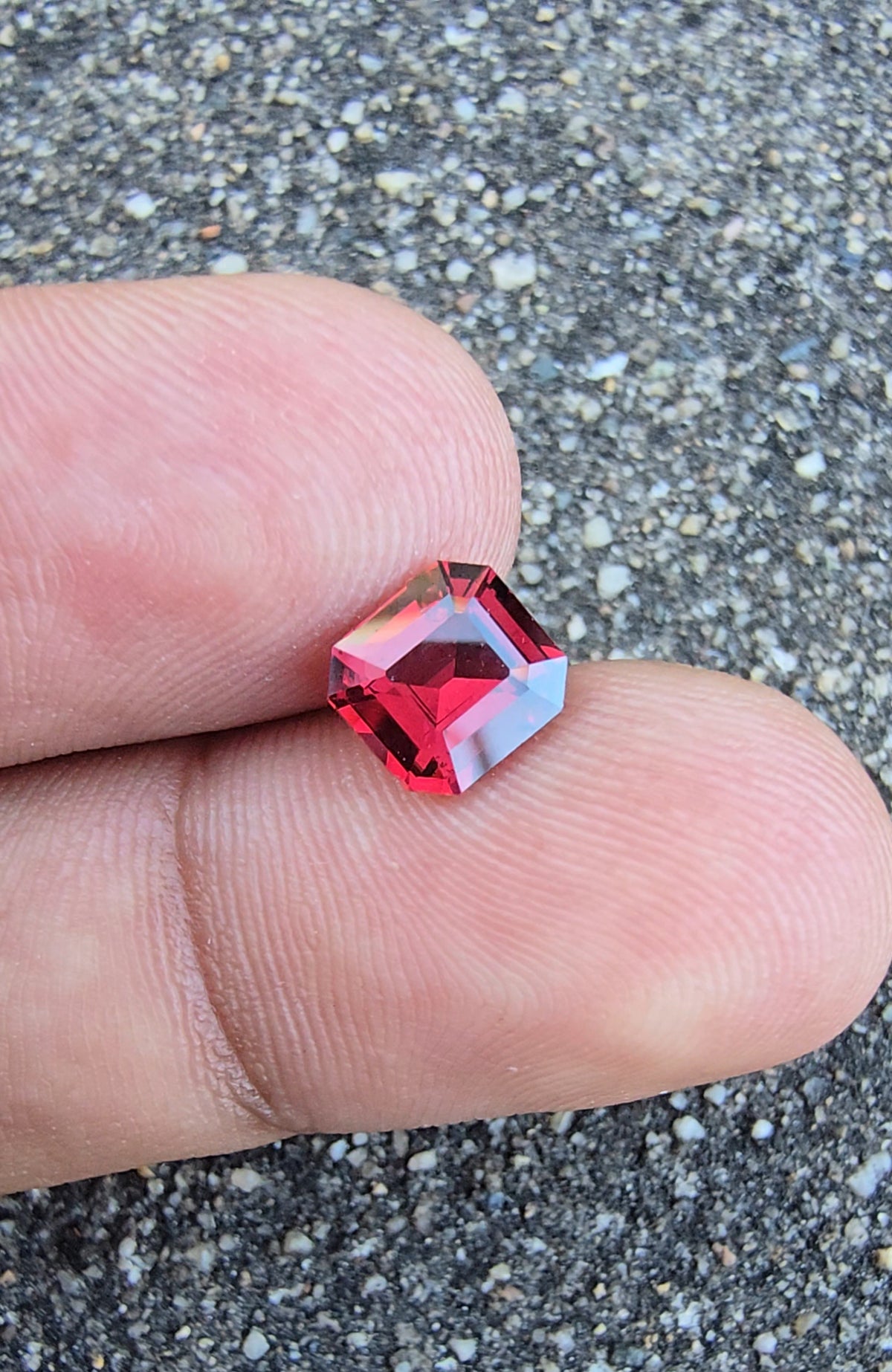 1.55ct Natural Pinkish Red Garnet |Octagon
